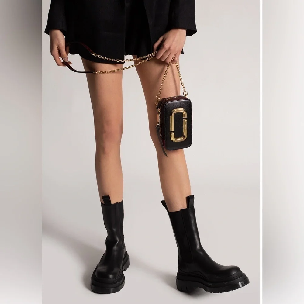NWT! New Marc Jacobs Hot Shot Crossbody Leather Bag